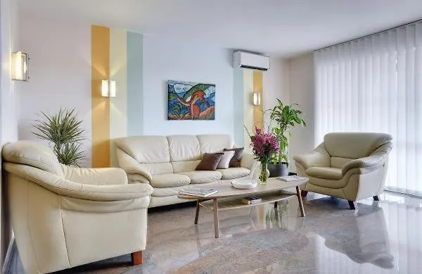 Mediterranean Dream 2 Apartment Pomer